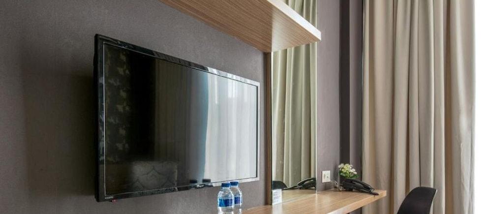 Upscale Suites Jakarta Buitenkant foto